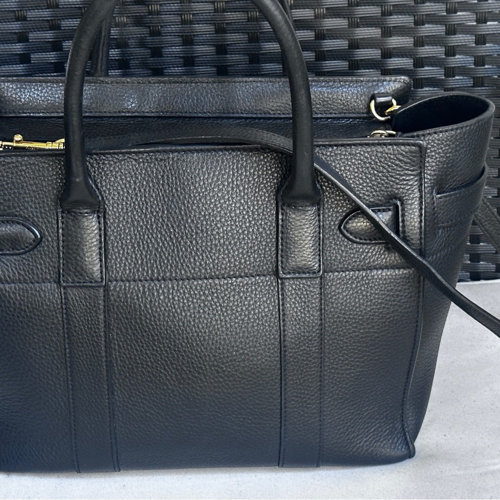 Mulberry Black Pebbled Leather Tote with Gold Hardware - Picture 5 of 12